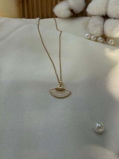 Vintage Stil Yelpaze Kolye